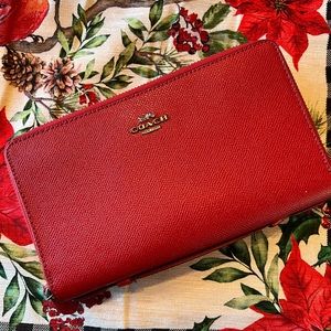 COACH Red Crossgrain Leather Women’s Clutch Wallet Double Zip Around